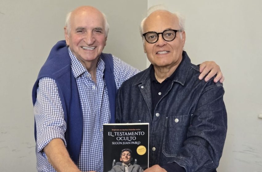  Osvaldo Boscacci y Abraham Pulido presentan el libro “El testamento oculto según Juan Pablo” el 28 de mayo en Sala Catarsis